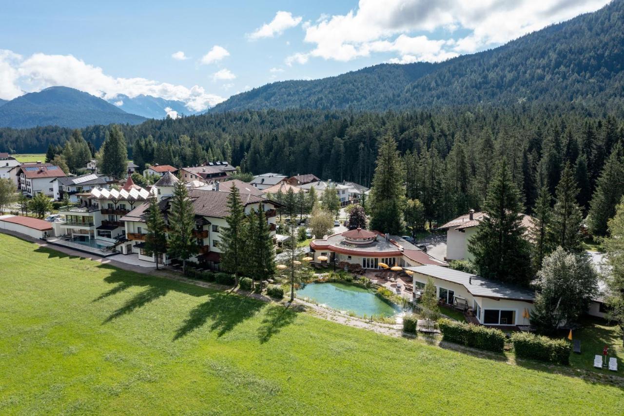 Alpenhotel Karwendel -Adults Only- Лойташ Экстерьер фото