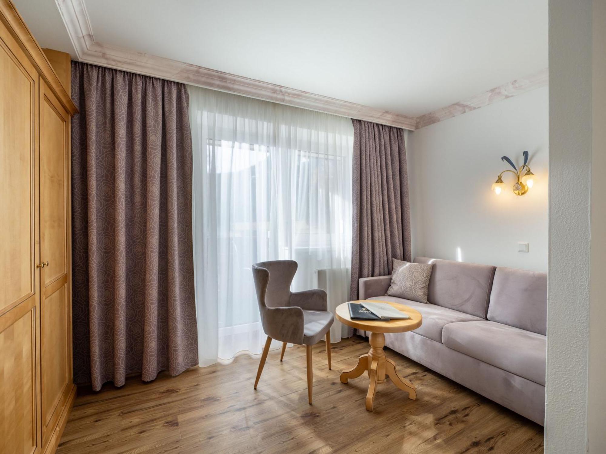 Alpenhotel Karwendel -Adults Only- Лойташ Экстерьер фото