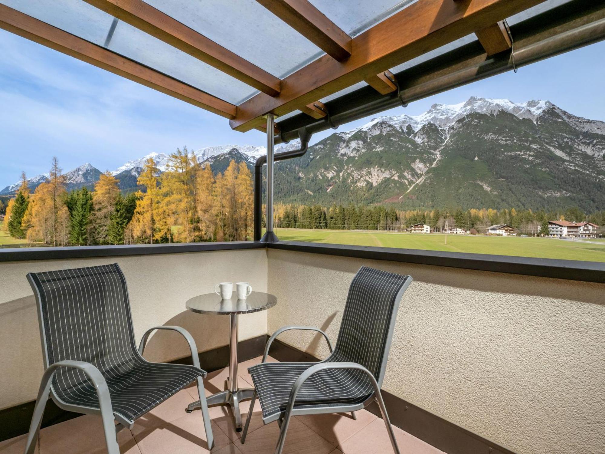 Alpenhotel Karwendel -Adults Only- Лойташ Экстерьер фото