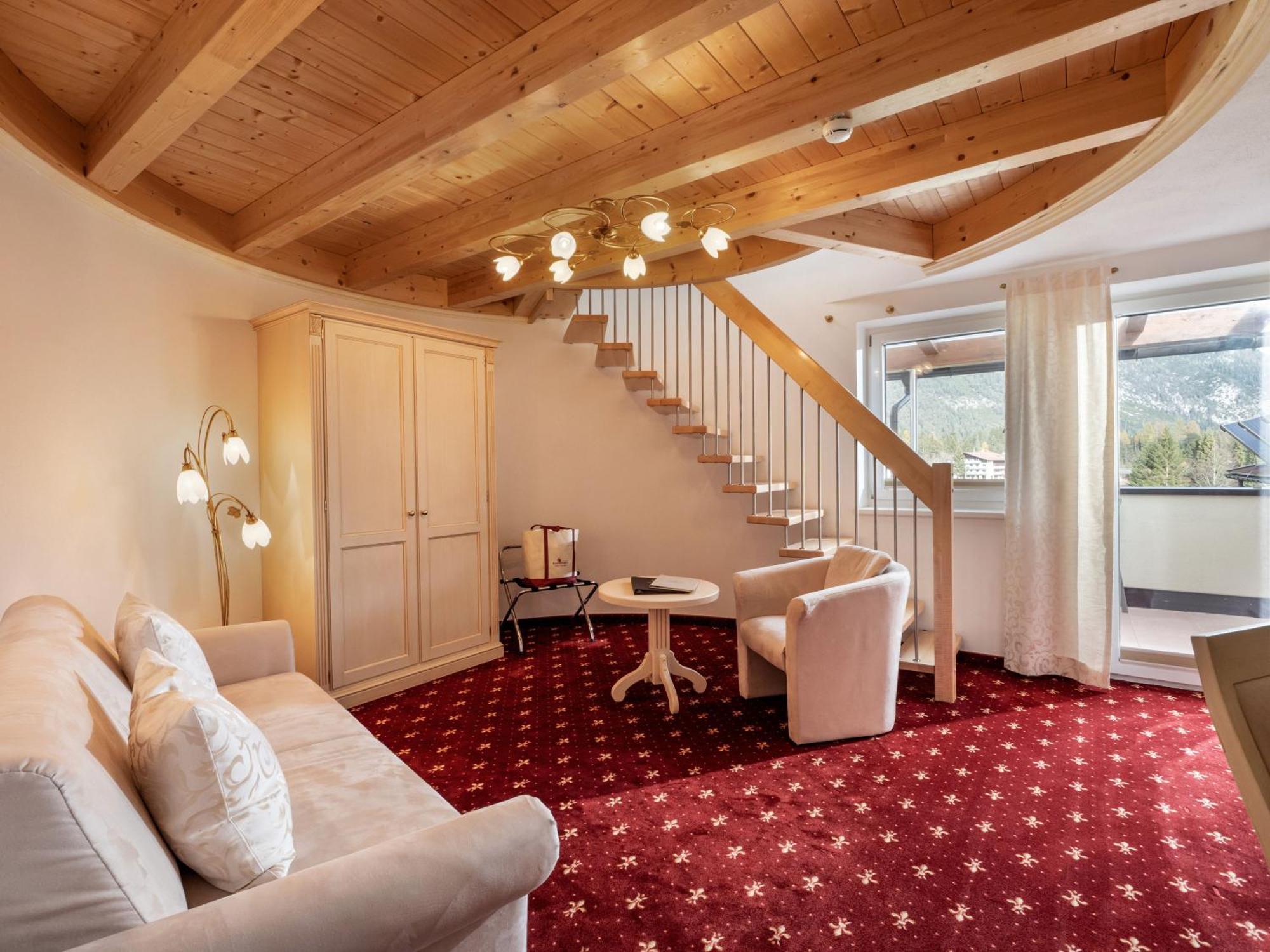 Alpenhotel Karwendel -Adults Only- Лойташ Экстерьер фото